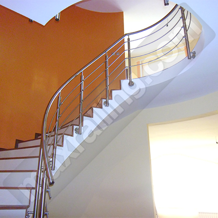 Иноксови Парапети